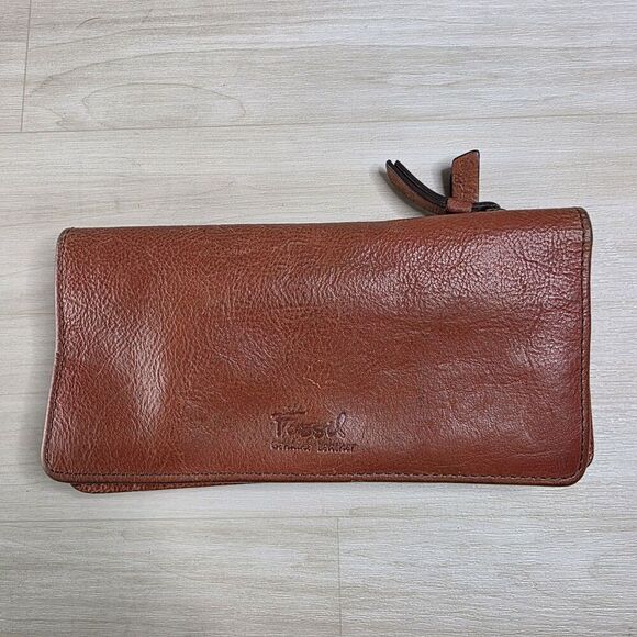 Fossil Genuine Leather Women's Wallet Cards Cash Coins Pockets Brown Orange 2010 - Picture 1 of 15